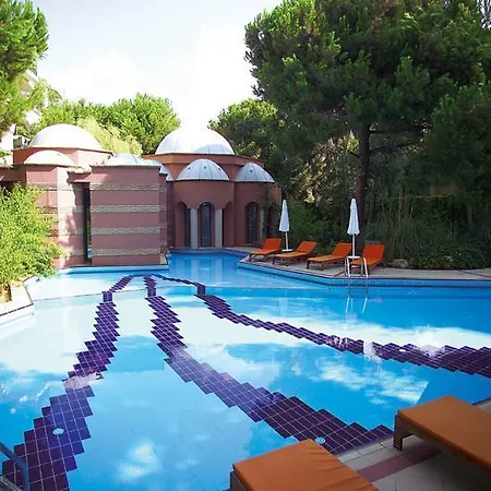 Sillyum Villas Hotel